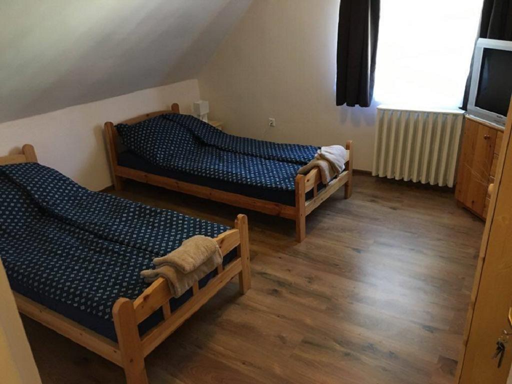 Fitt Maganszallashely Sásd Dış mekan fotoğraf